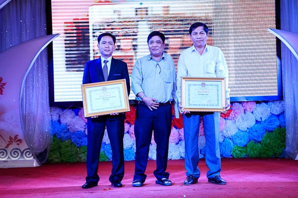 Lễ kỷ niệm 20 năm thành lập Công ty TNHH Đồ gỗ Viễn Thông Bình Định